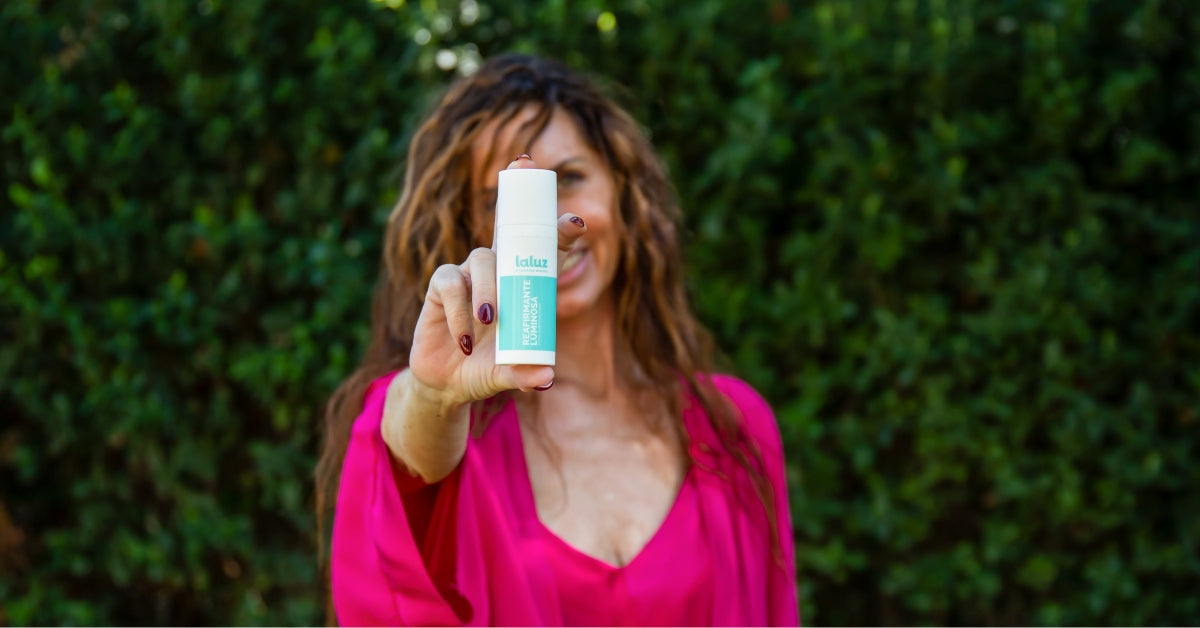 ¿Cómo prevenir y tratar la flacidez facial con DMAE?